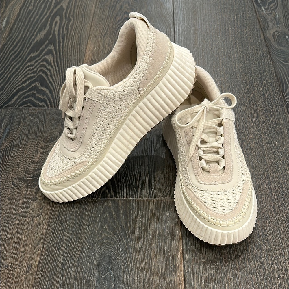 Dolce Vita Women’s Dolen Sneakers Sandstone Knit